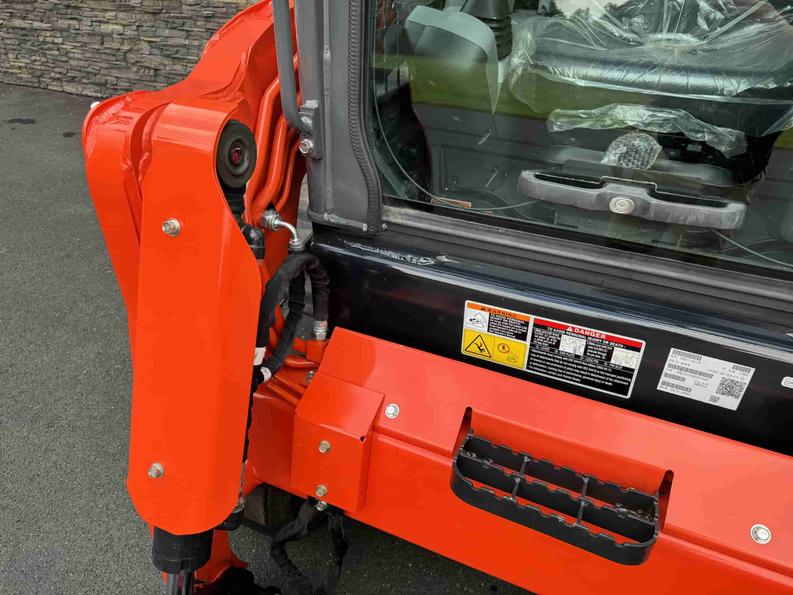 2023 KUBOTA SVL75-2
